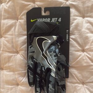 Nike Vapor Jet 4 Camo Gloves - Black and Gray